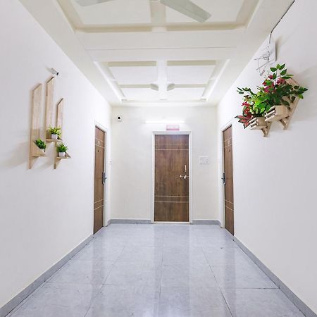 Fabhotel Golden Hitech - Nr Hitech City Hyderabad Exterior foto
