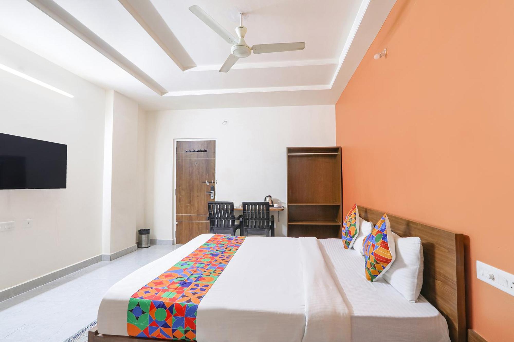 Fabhotel Golden Hitech - Nr Hitech City Hyderabad Exterior foto